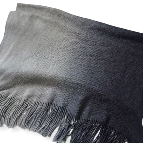 Wide Soft Navy & Grey Ombré Fringe Scarf - Picture 2 of 8